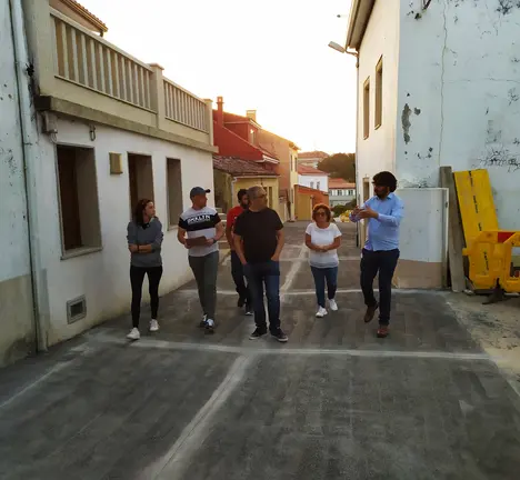 Visita &aacute;s obras no Couto